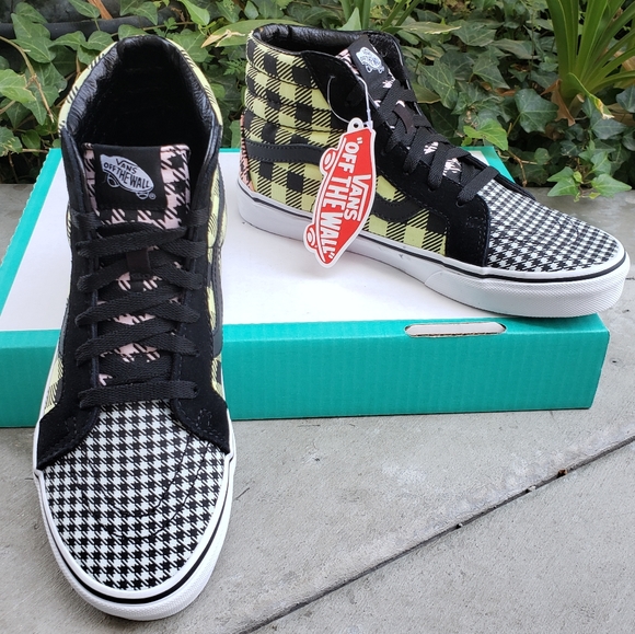 80's Inspired Plaid Sk8-Hi VANS - Picture 9 of 13